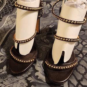 BEAUTIFUL SERGIO ROSSI HEELS!